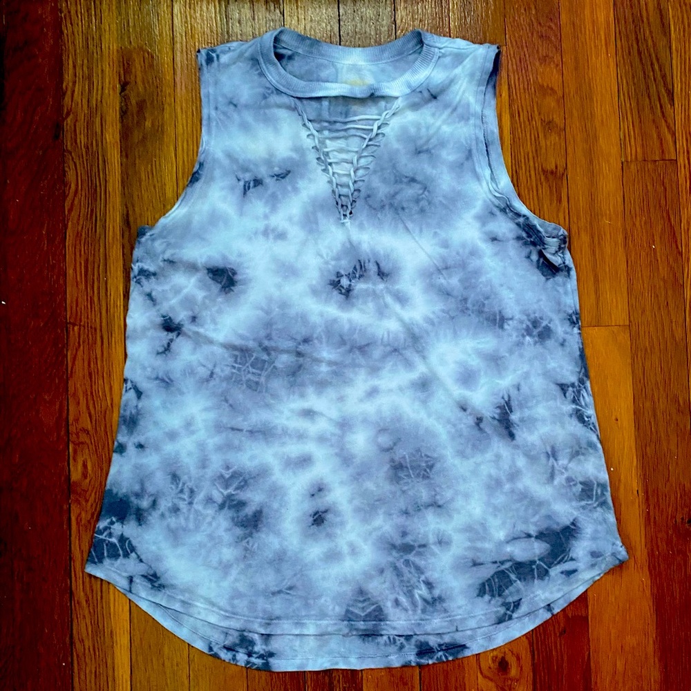 Women’s Cut-Out Tie-Dye Black and Grey Tank